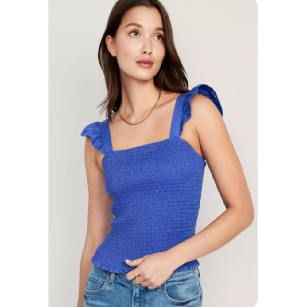 Old‎ Navy Small Fitted Ruffle Trim Smocked Cropped Top Stretchy - Picture 7 of 7